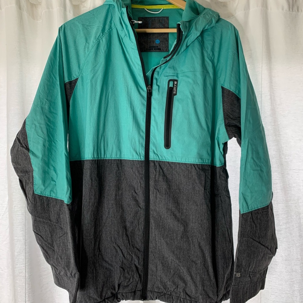 ***SOLD***Burton’s snowboarding jacket